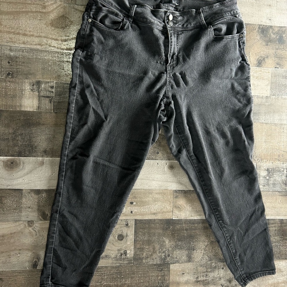 Women’s Black Stretch Jeans 1822 Denim